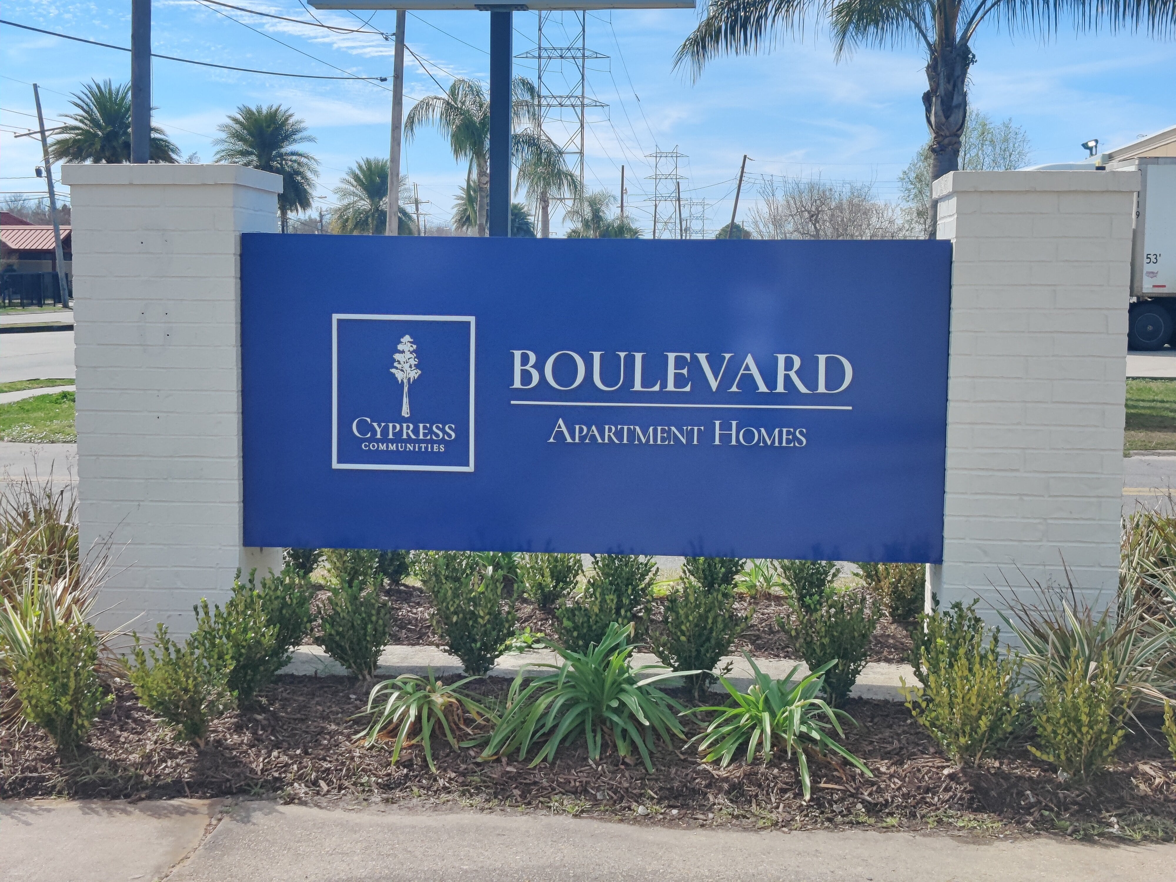 Photos and Video of Boulevard Apartment Homes in Gretna, LA